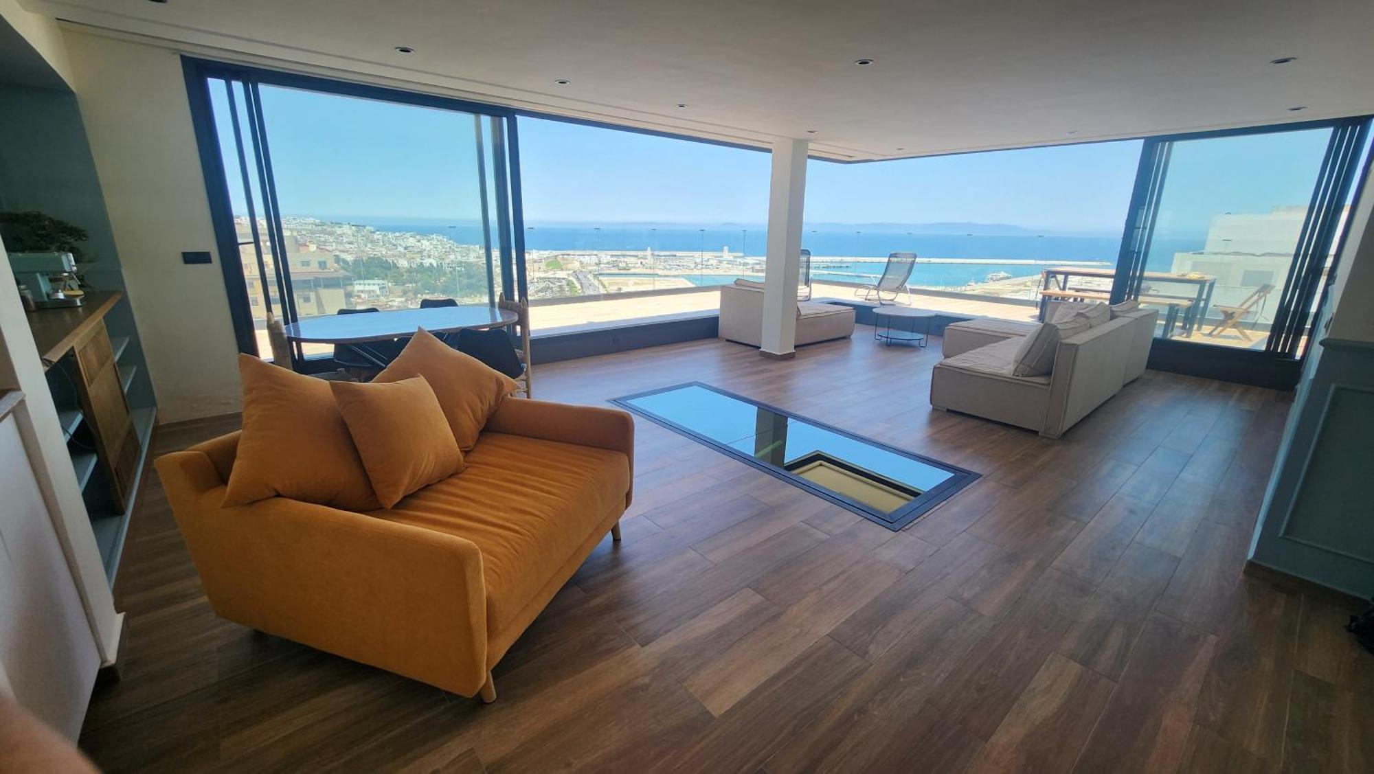Appartement Magnifique Penthouse 160m2 Terrasse 90m2 Vue Tanger
