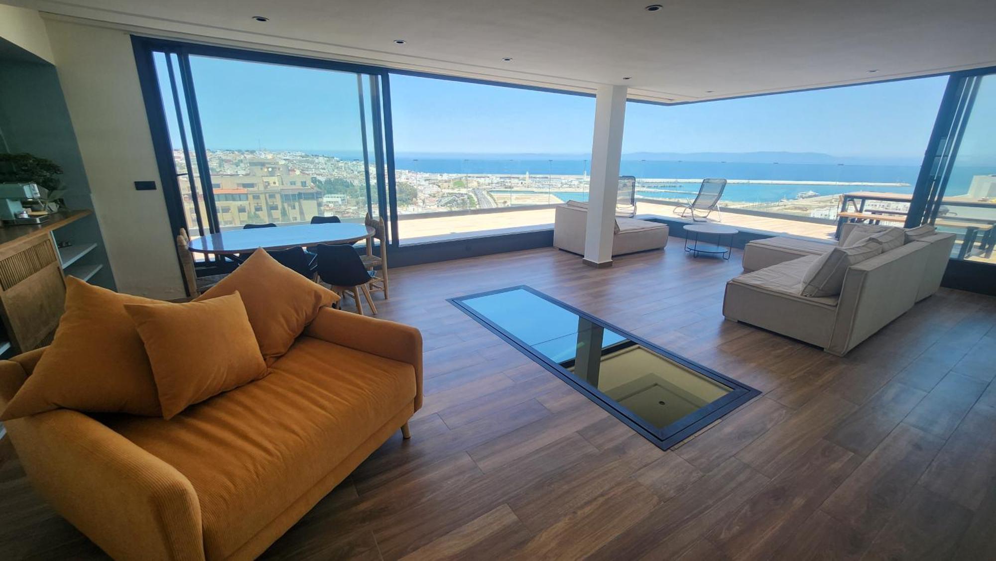 Magnifique Penthouse 160m2 Terrasse 90m2 Vue Tanger